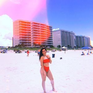 Meet your Posher, Karina